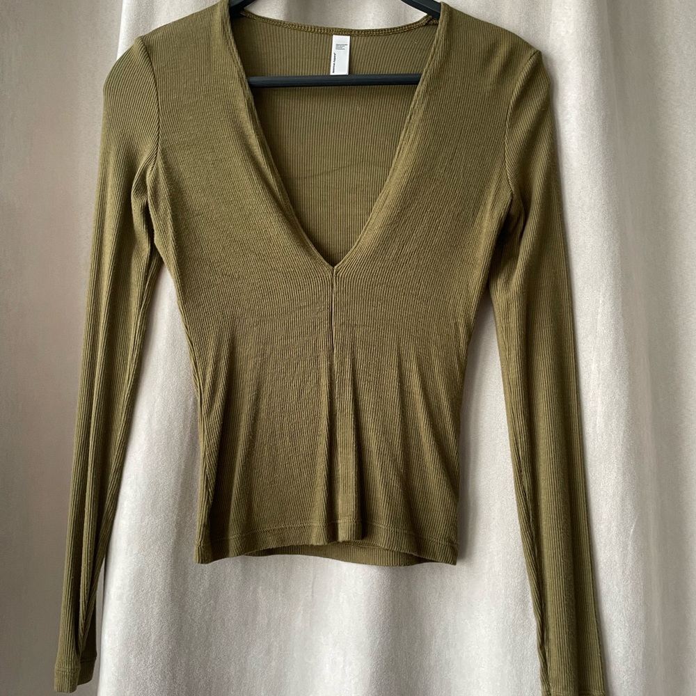 American Apparel Green V-Neck Long Sleeve